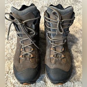 Oboz Mid Waterproof Hiking Boot. Men’s 14W